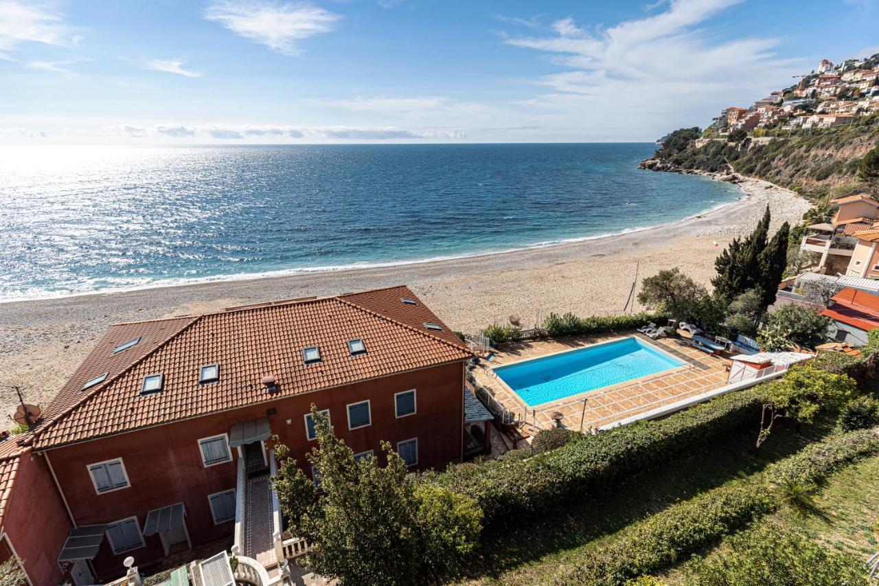 Le Golfe Bleu - Havre De Paix En Bord De Plage Roquebrune-Cap-Martin Exterior photo